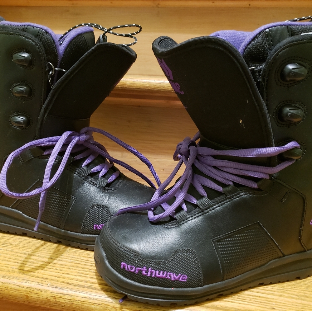 NWOT Northwave Dime Snowboard Boots